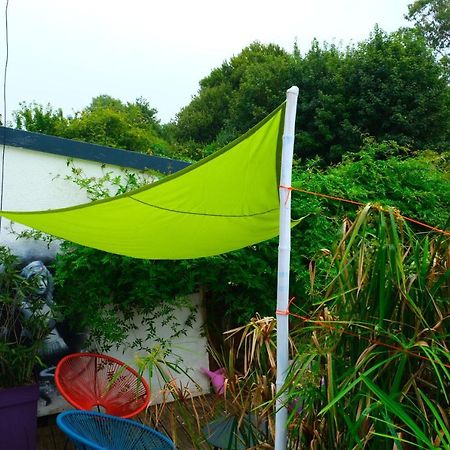 nouveau sur BREST, chambre cosy dans maison arty avec terrasse et jardin Extérieur photo